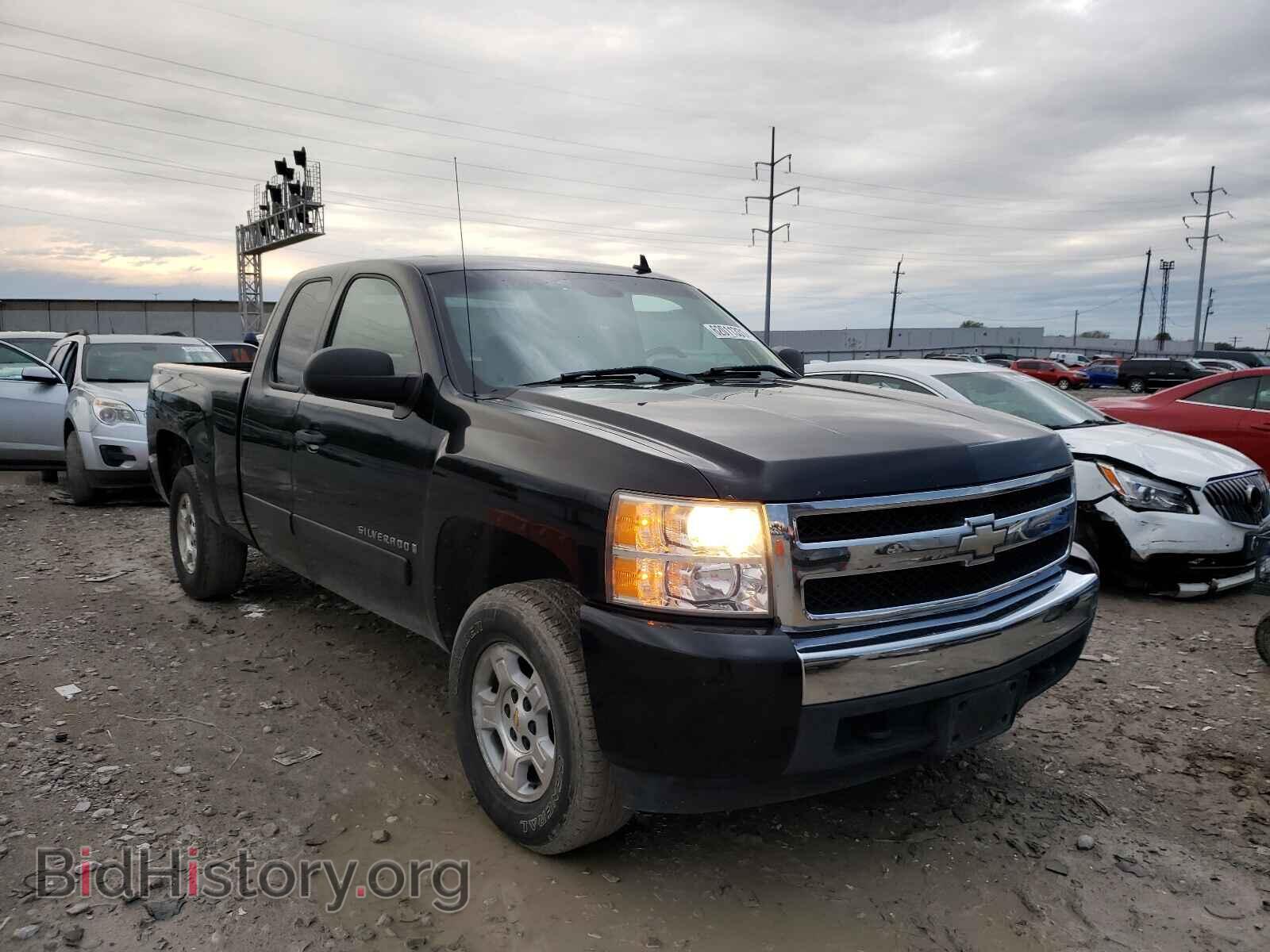 Photo 1GCEC19JX8Z137310 - CHEVROLET SILVERADO 2008