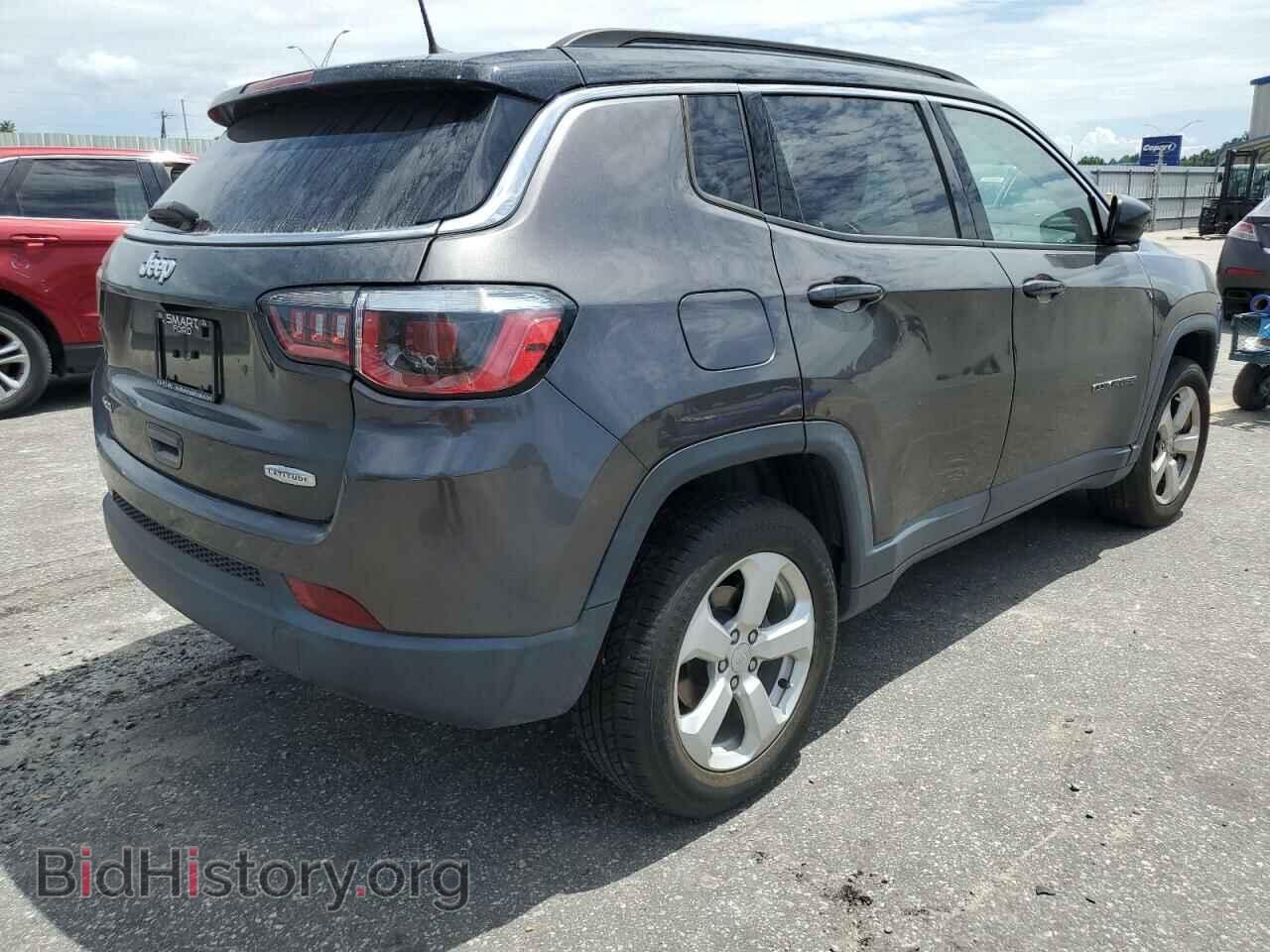 2018 JEEP COMPASS - VIN: 3C4NJDBB6JT144438 - Фото 3