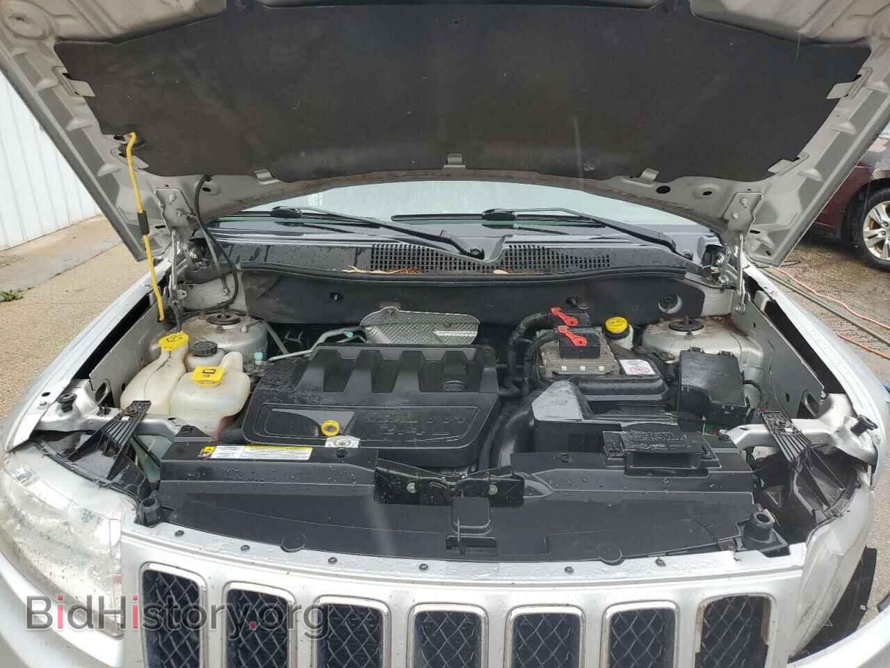 2011 JEEP COMPASS - VIN: 1J4NF5FB3BD257590 - Photo 12