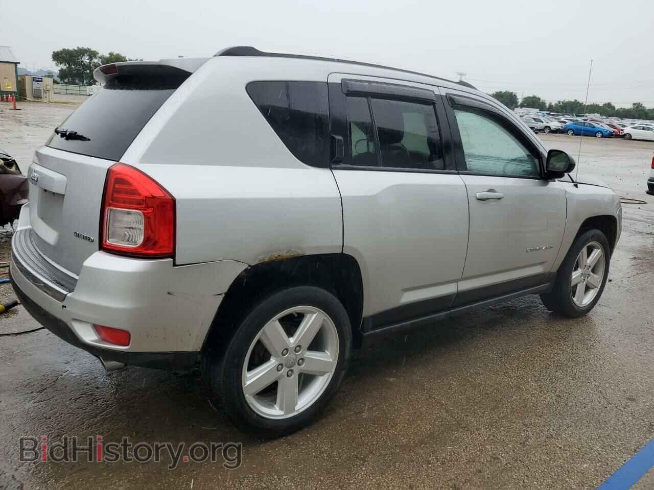 2011 JEEP COMPASS - VIN: 1J4NF5FB3BD257590 - Photo 3