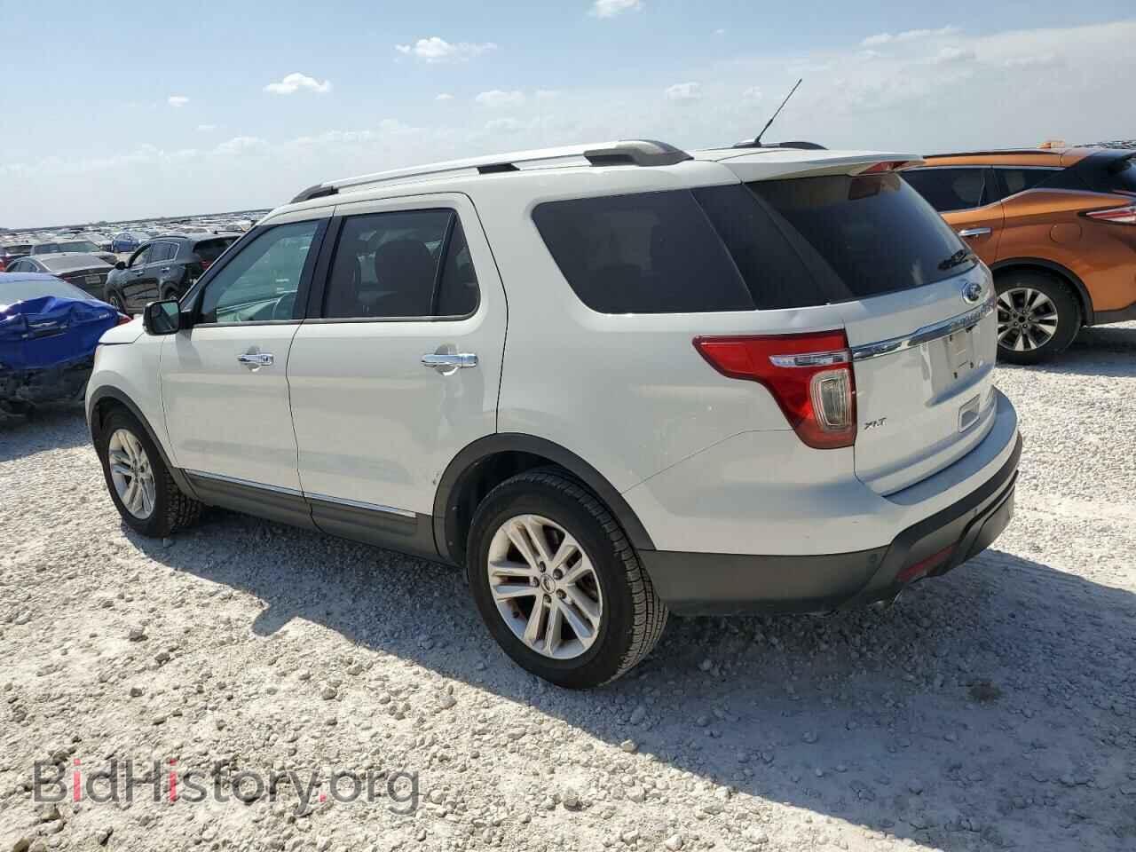 2011 FORD EXPLORER - VIN: 1FMHK7D82BGA15465 - Photo 2