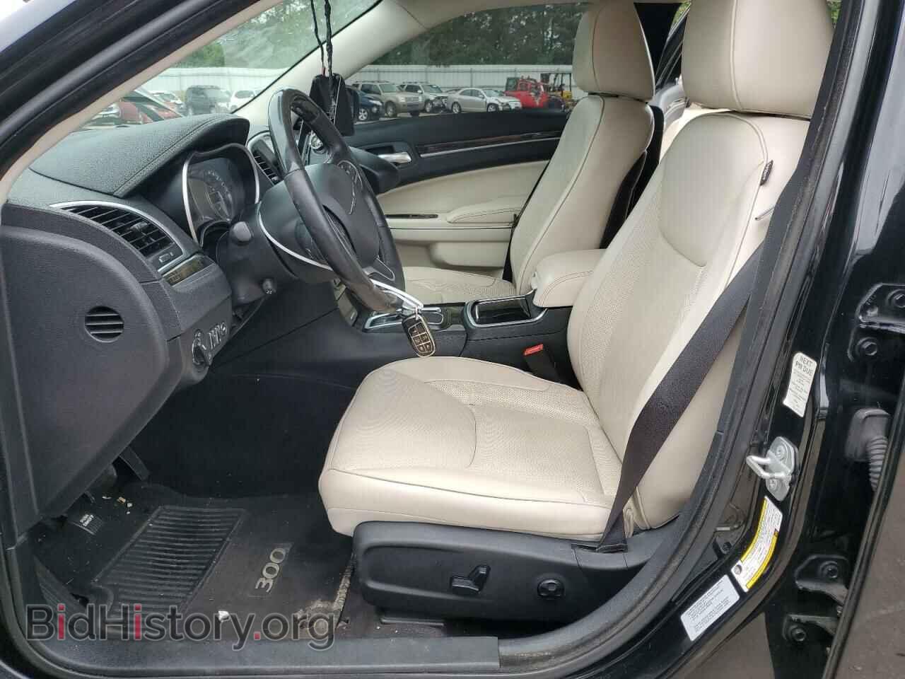 2016 CHRYSLER 300 - VIN: 2C3CCAEG2GH260779 - Фото 7