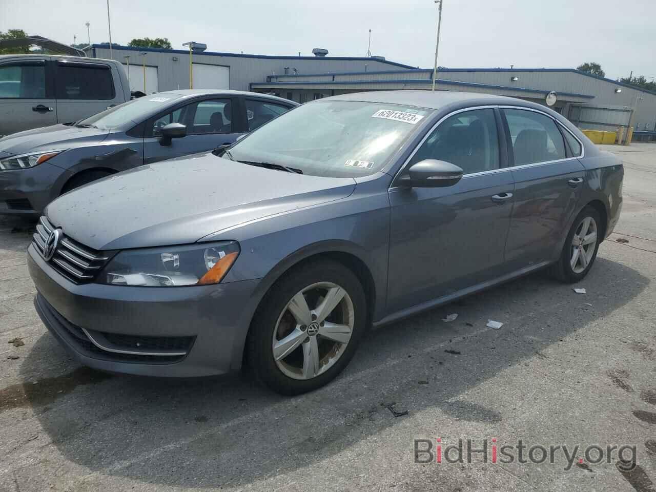 Photo 1VWBP7A39CC043466 - VOLKSWAGEN PASSAT 2012