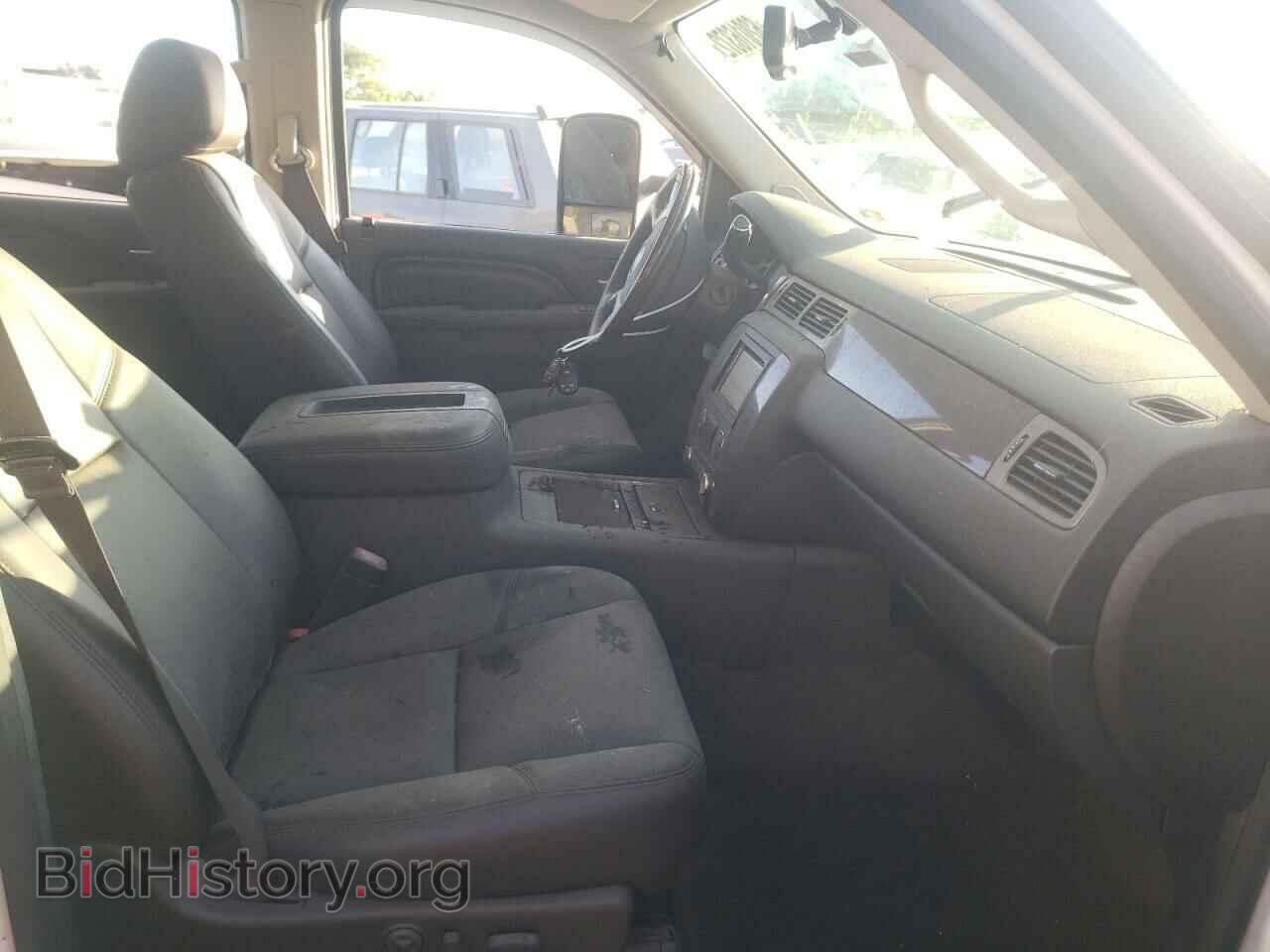 2014 GMC SIERRA - VIN: 1GT426C86EF133947 - Фото 5