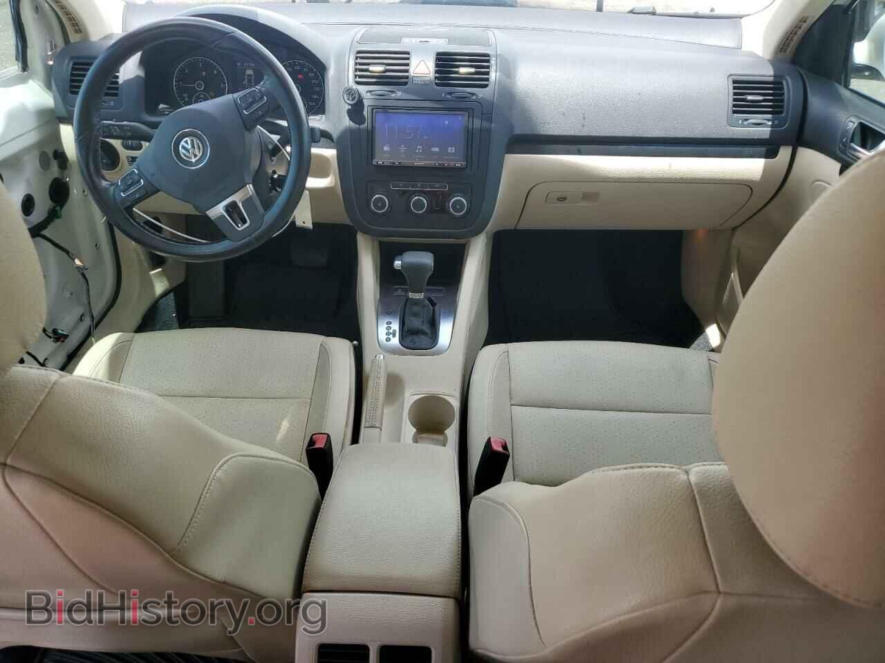 2010 VOLKSWAGEN JETTA - VIN: 3VWAL7AJ3AM182266 - Фото 8