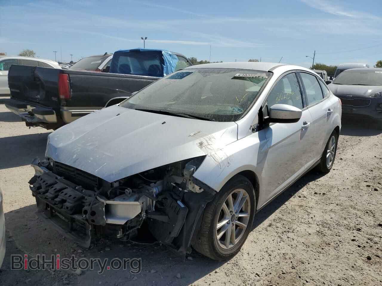 2018 FORD FOCUS - VIN: 1FADP3F26JL242126 - Фото 2