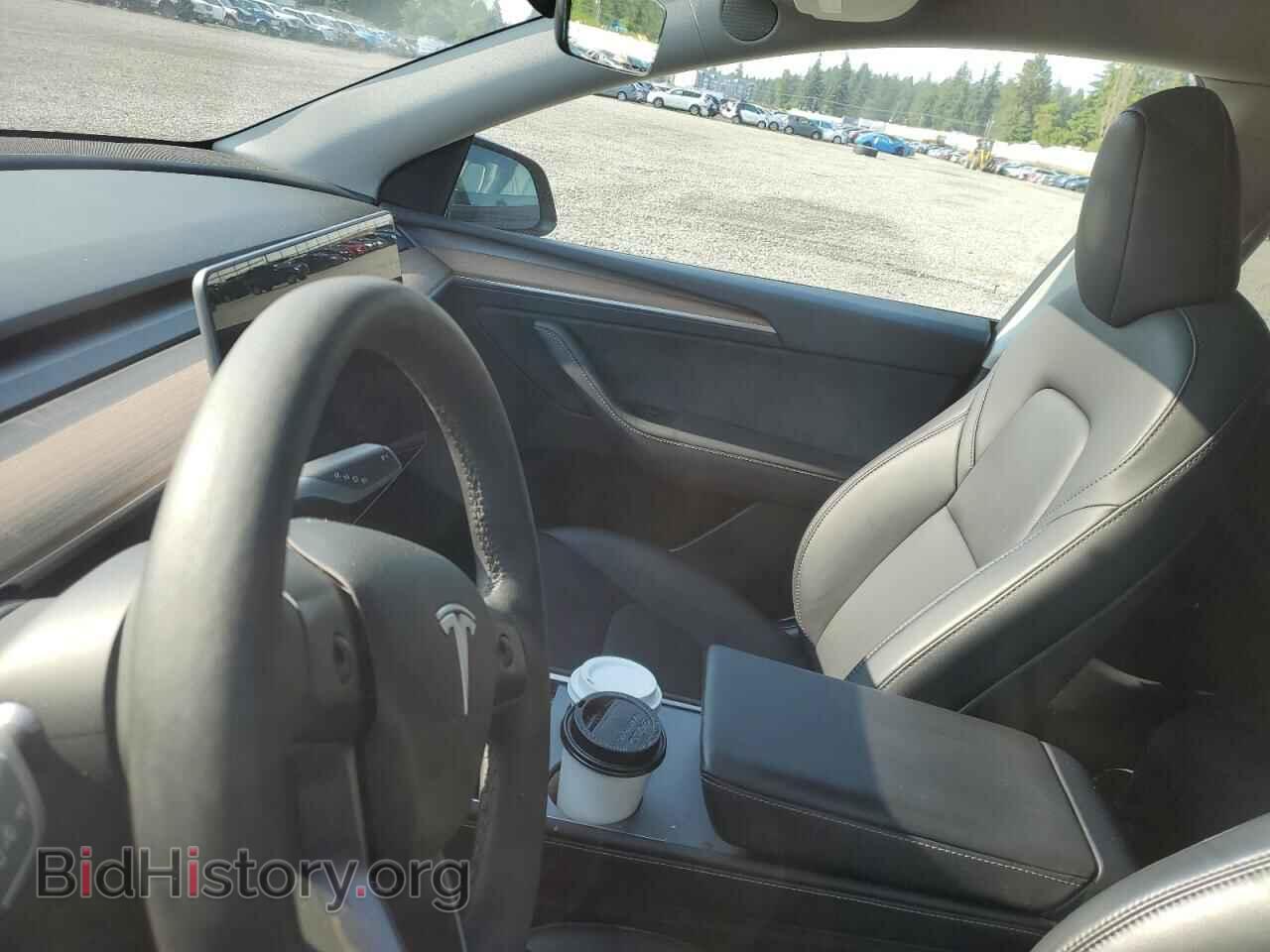 2024 TESLA MODEL Y - VIN: 7SAYGAEE0RF983448 - Photo 9