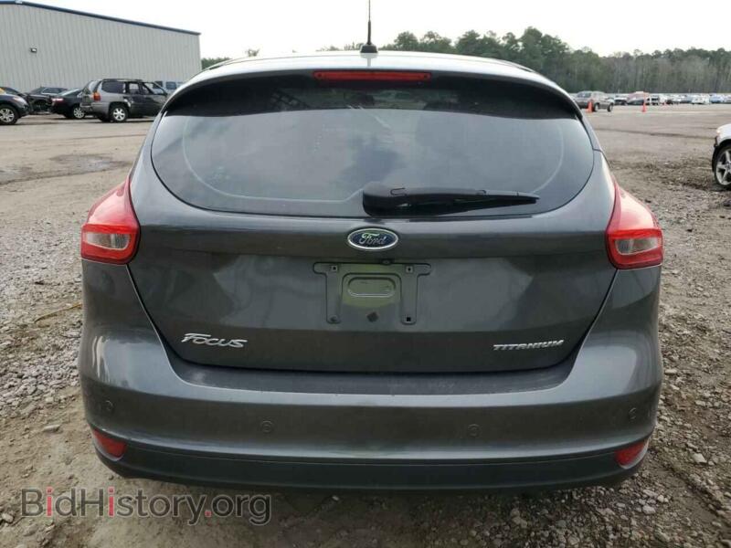 2016 Ford FOCUS (VIN 1FADP3N25GL330479) — фото 6 из 13