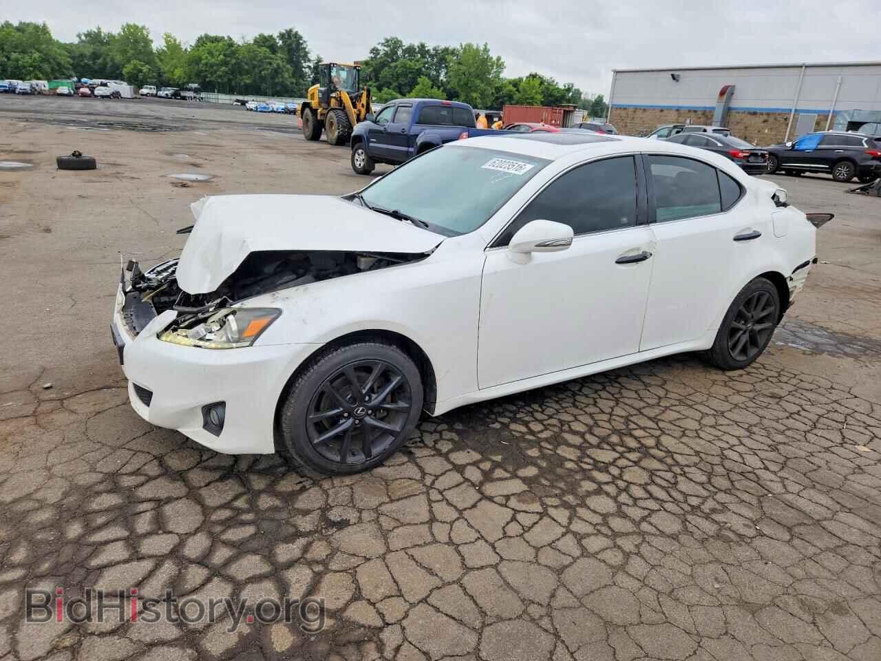 Фотография JTHCF5C22B5051817 - LEXUS IS 2011