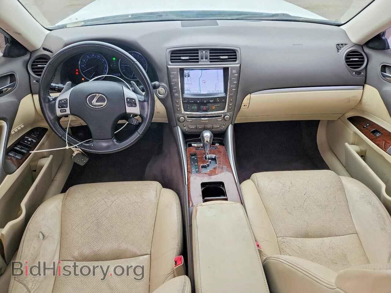 2011 LEXUS IS - VIN: JTHCF5C22B5051817 - Photo 8