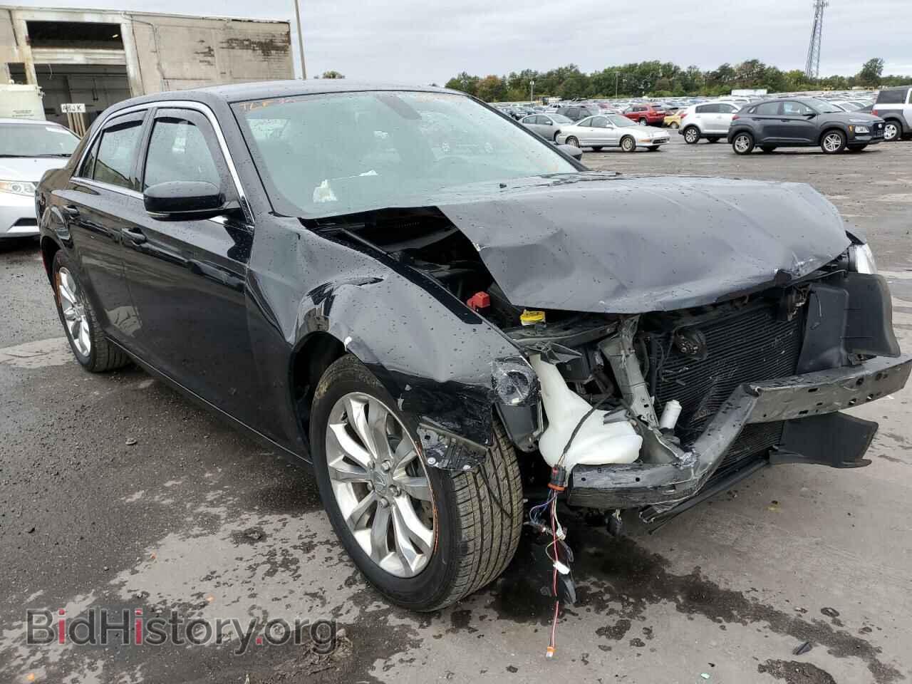 Фотография 2C3CCARG2FH854068 - CHRYSLER 300 2015