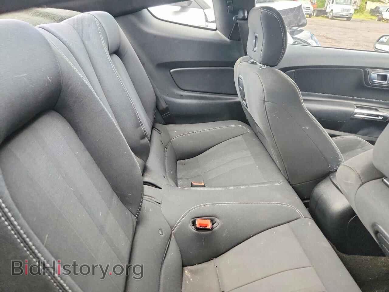 2018 FORD MUSTANG - VIN: 1FA6P8CF7J5117542 - Photo 10