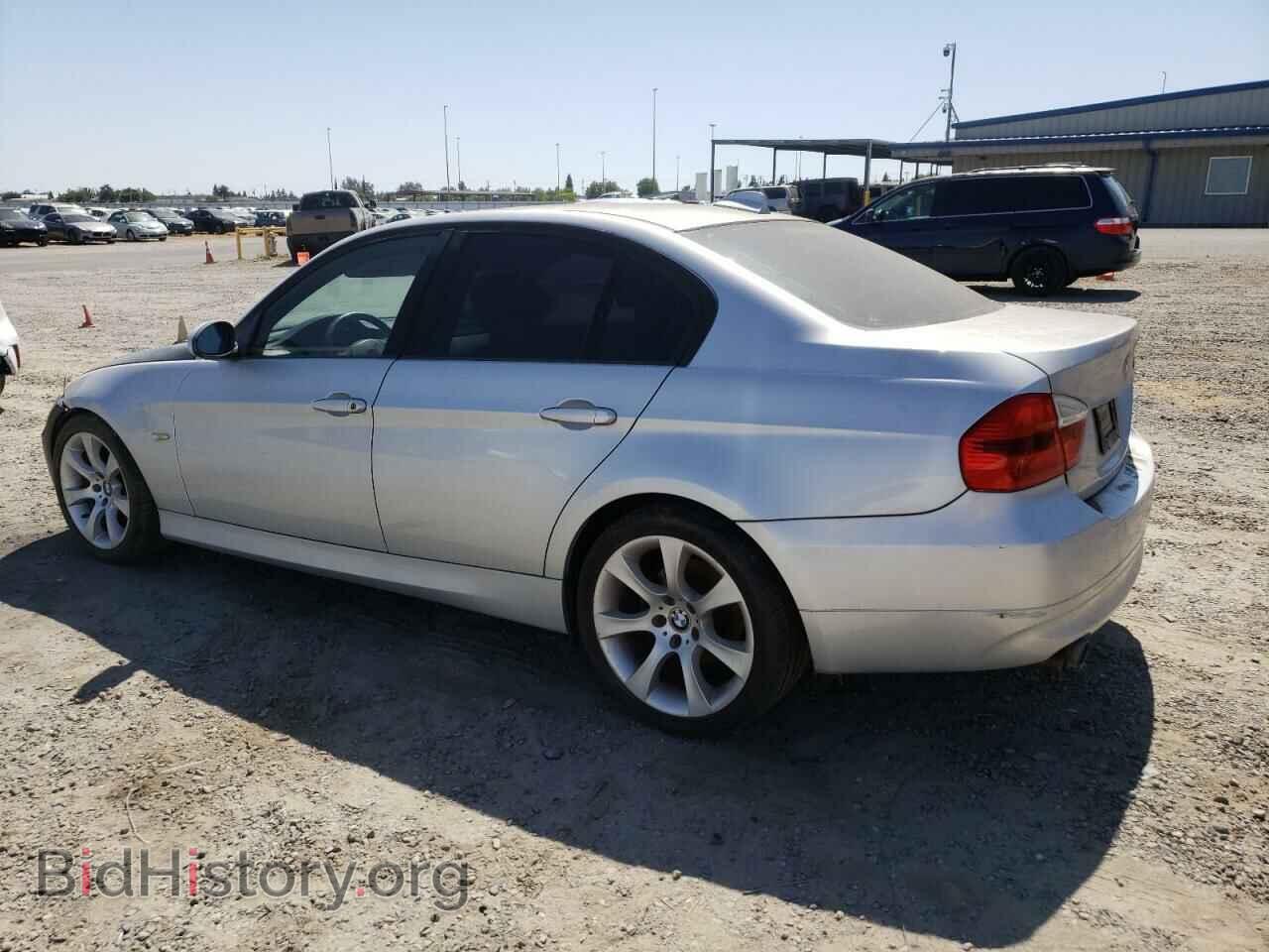 2008 BMW 3 SERIES - VIN: WBAVA37508NL47863 - Фото 2