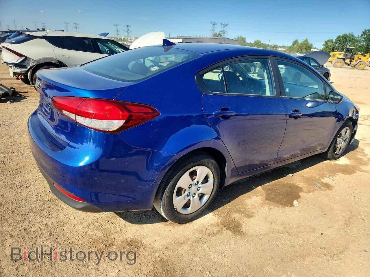 2017 KIA FORTE - VIN: 3KPFK4A72HE040008 - Фото 3