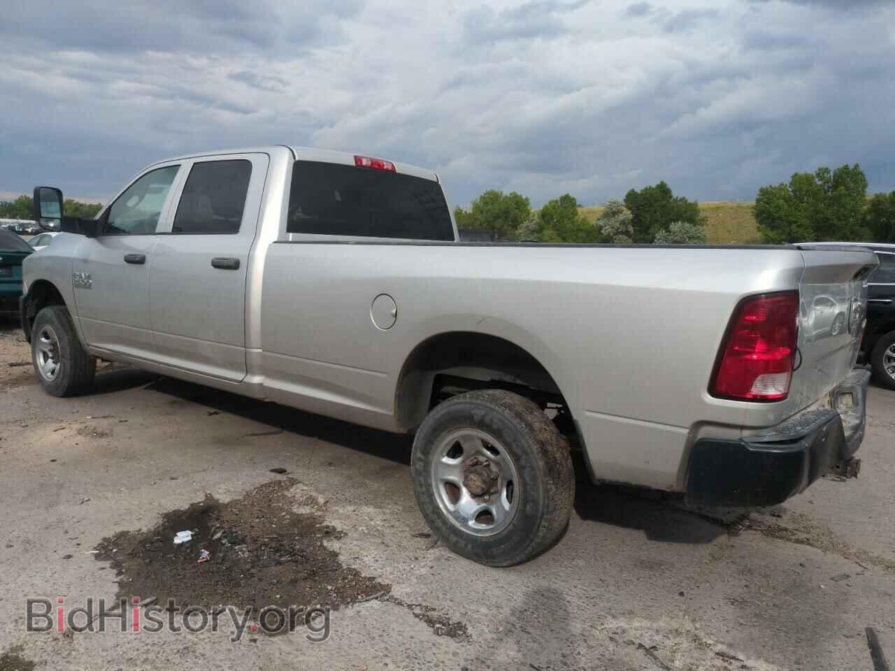 2013 RAM All Models - VIN: 3C6TR5HT0DG578350 - Фото 2