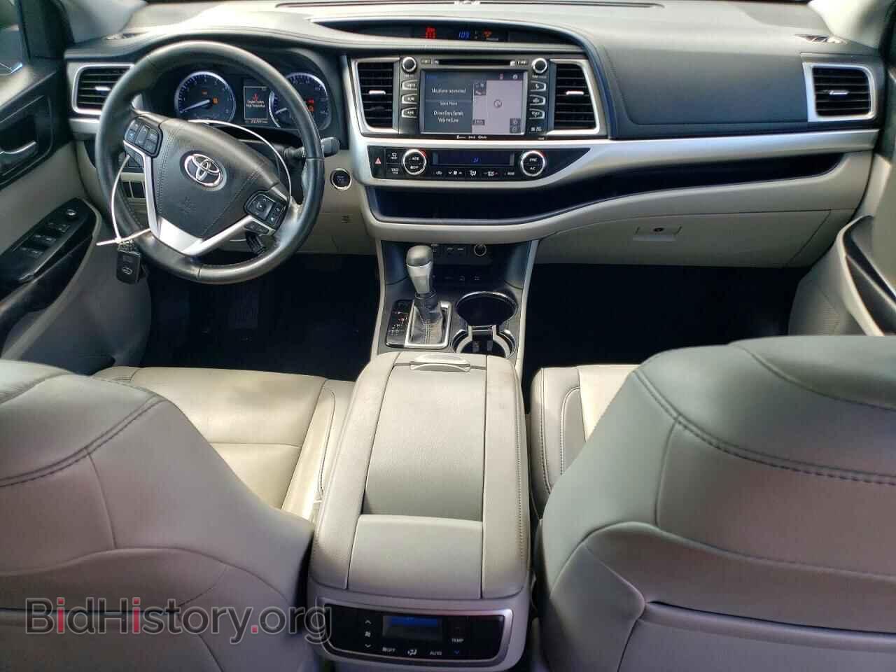 2019 TOYOTA HIGHLANDER - VIN: 5TDJZRFH8KS588564 - Photo 8