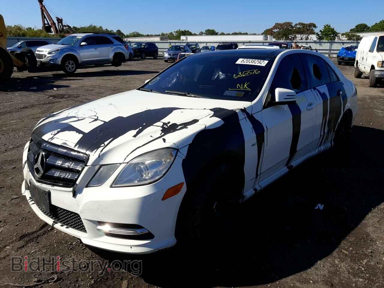 2012 MERCEDES-BENZ E-CLASS - VIN: WDDHF8JB5CA616376 - Фото 2