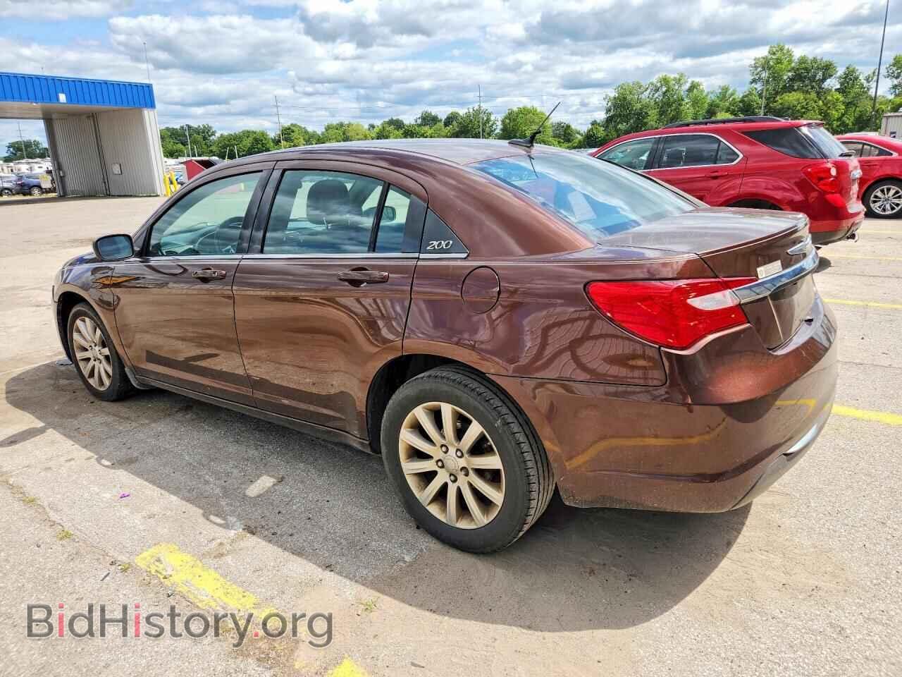 2012 CHRYSLER 200 - VIN: 1C3CCBBG8CN283110 - Фото 2