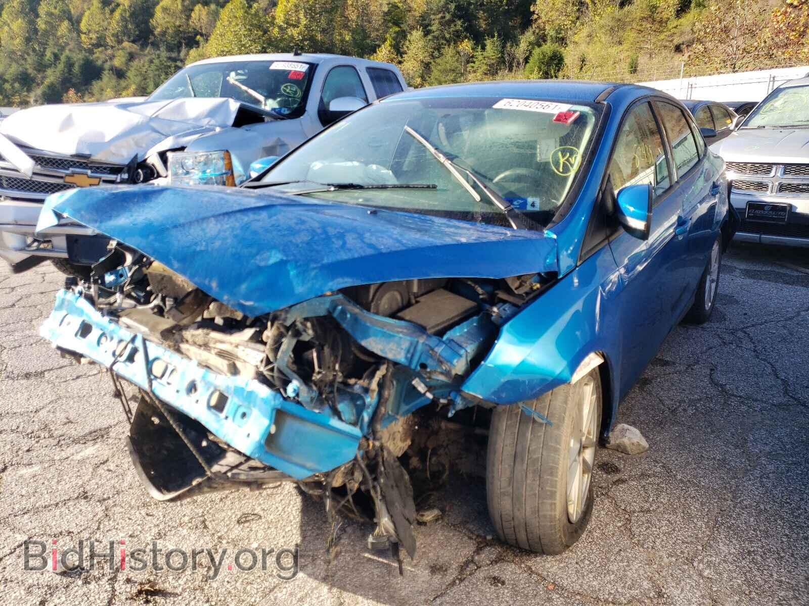 2016 FORD FOCUS - VIN: 1FADP3F29GL402704 - Фото 2
