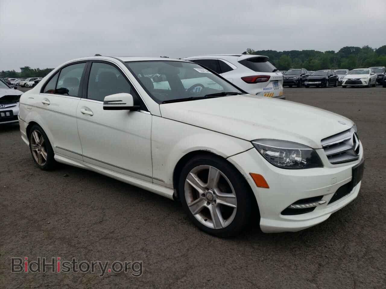 2011 MERCEDES-BENZ C-CLASS - VIN: WDDGF8BB3BR174725 - Фото 4
