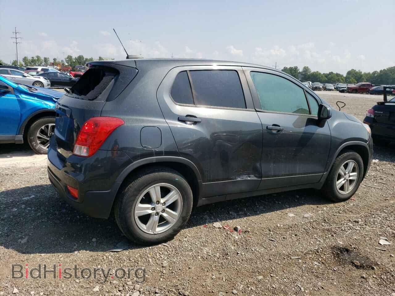 2019 CHEVROLET TRAX - VIN: 3GNCJKSB3KL234070 - Фото 3