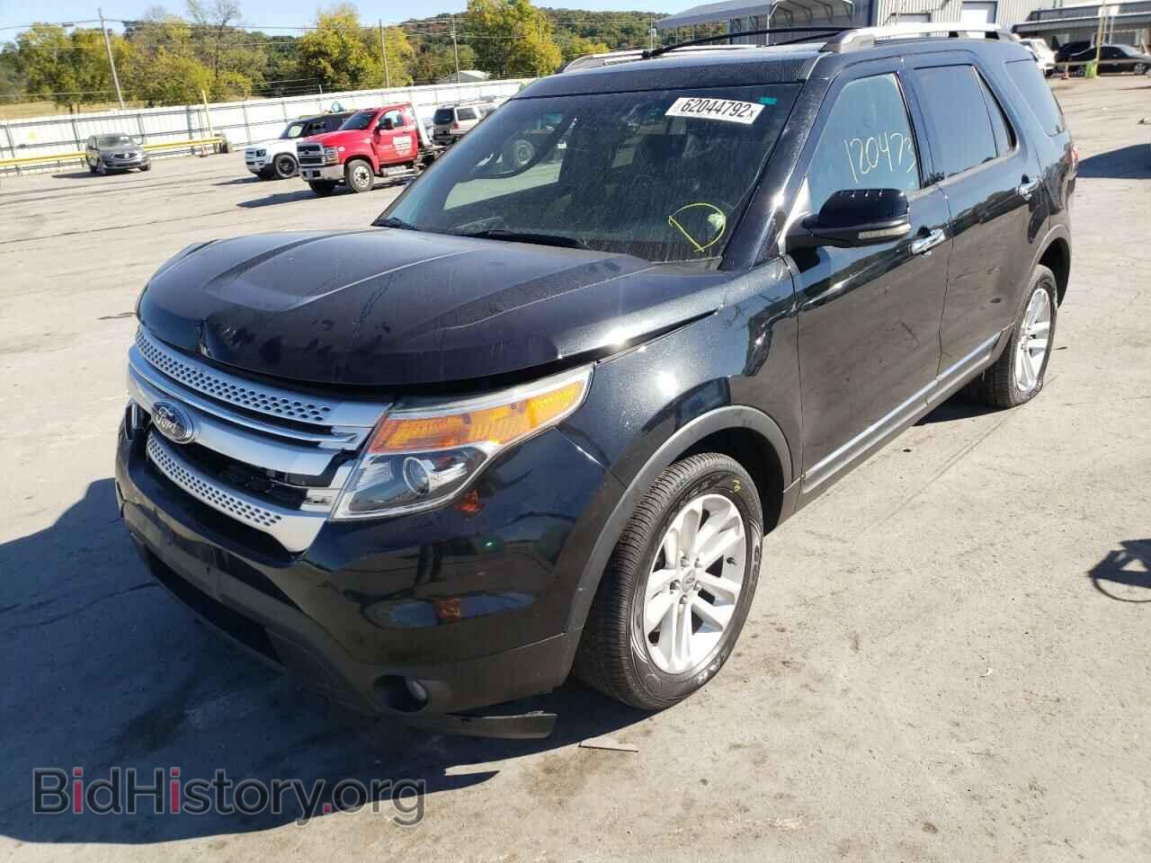 2011 FORD EXPLORER - VIN: 1FMHK7D86BGA42247 - Фото 2