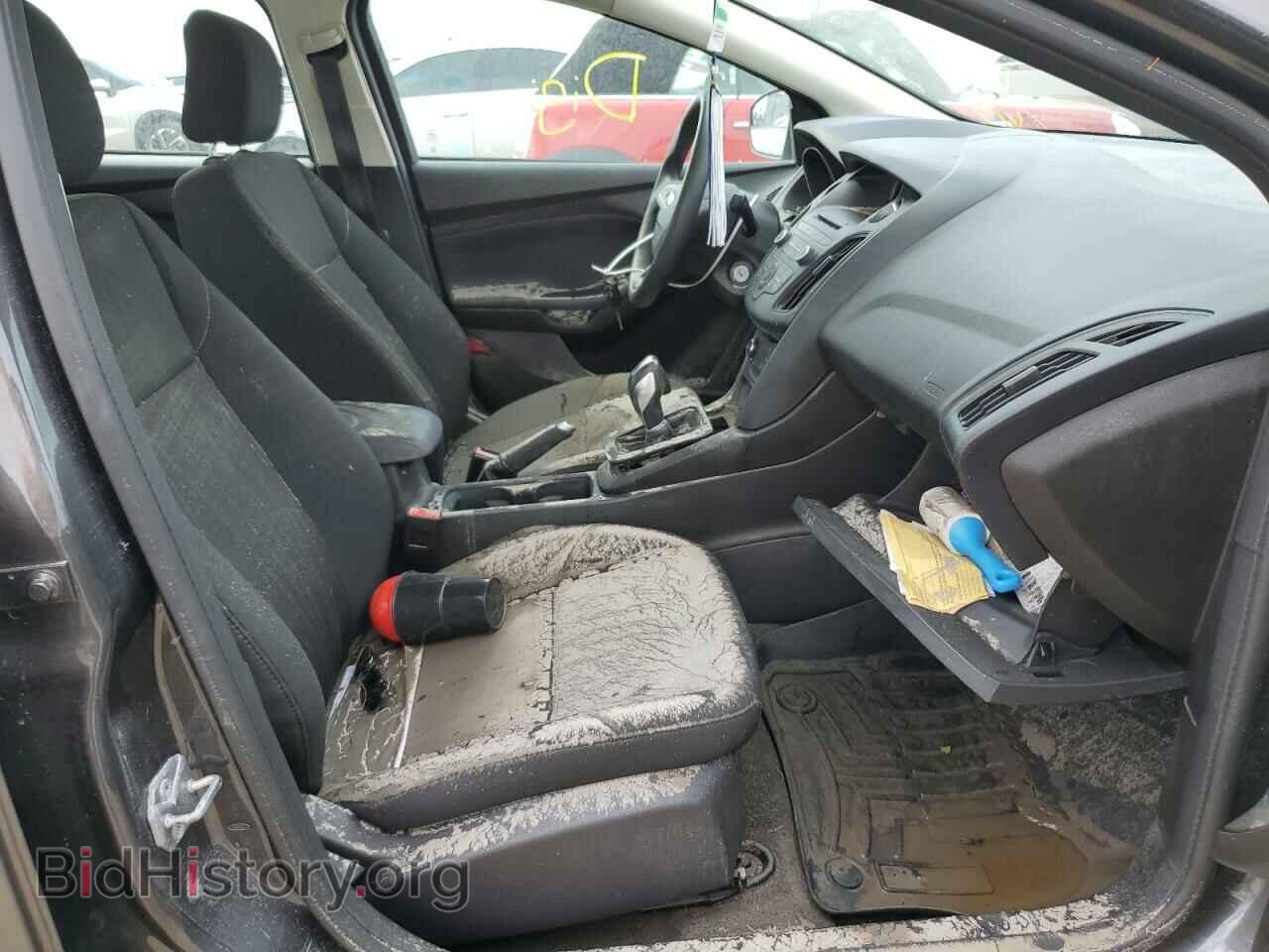 2016 FORD FOCUS - VIN: 1FADP3F29GL304742 - Photo 5