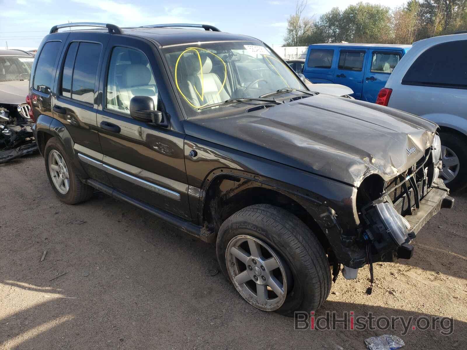 Фотография 1J4GL58K16W289897 - JEEP LIBERTY 2006