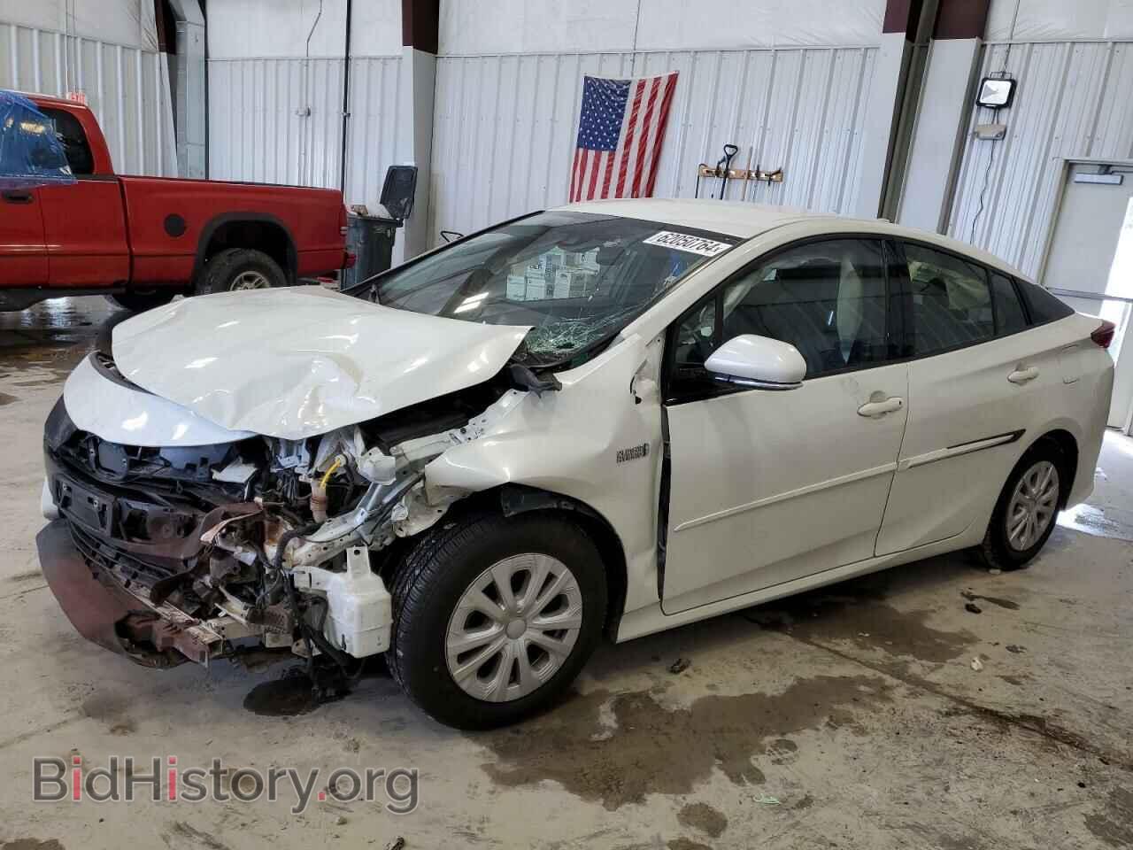 Photo JTDKARFP4J3099985 - TOYOTA PRIUS 2018