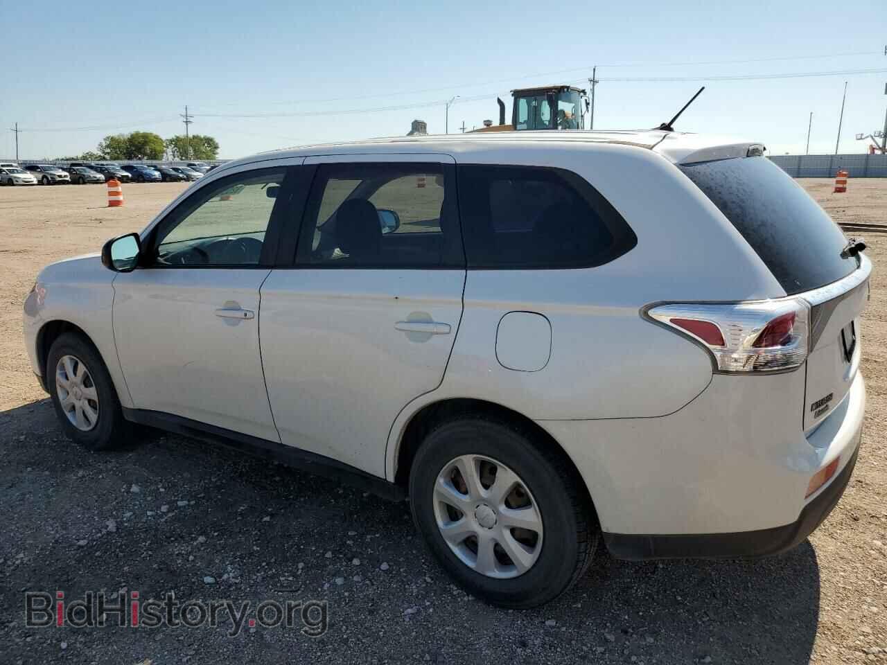2014 MITSUBISHI OUTLANDER - VIN: JA4AD2A35EZ007682 - Фото 2