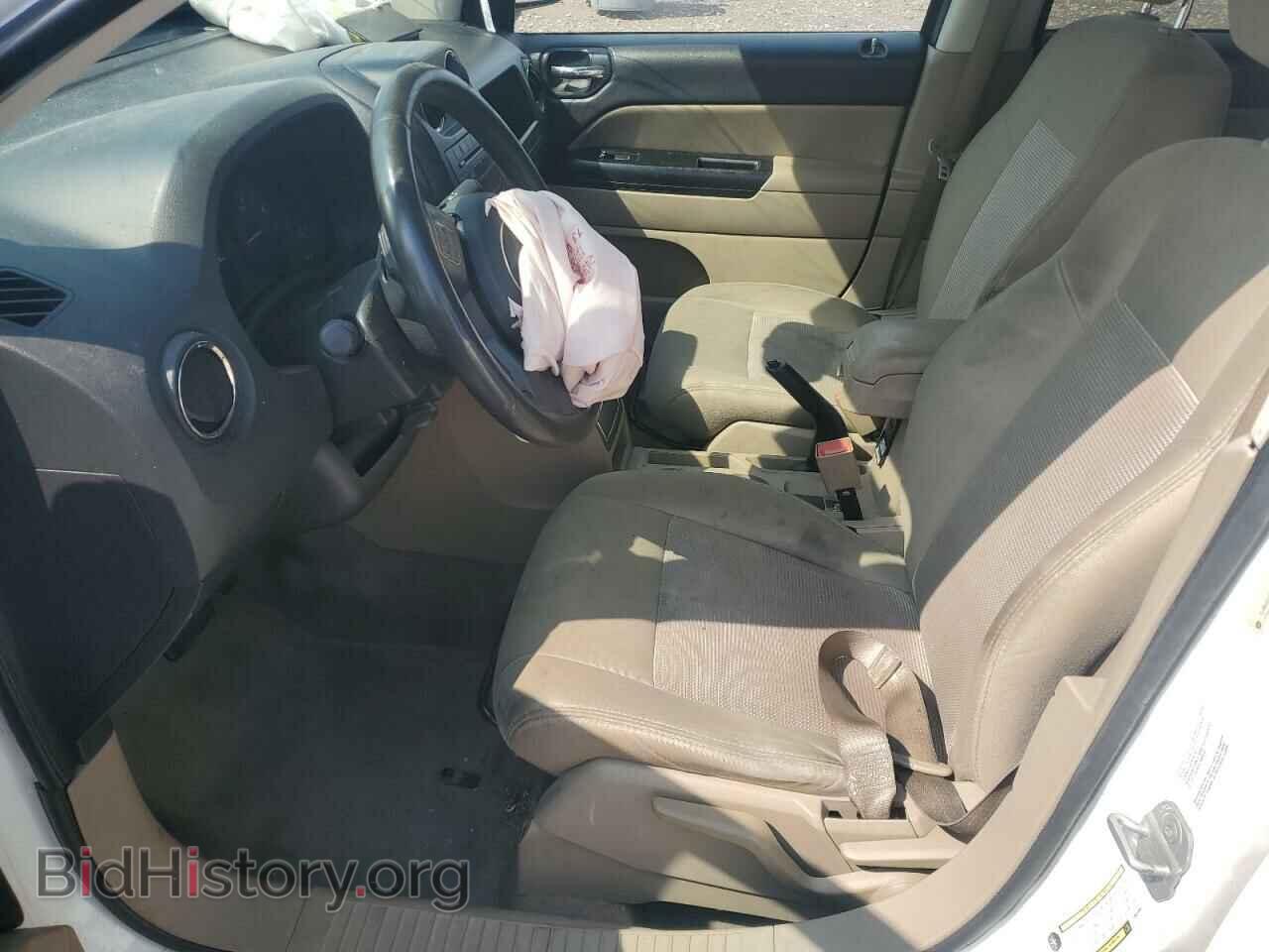 2012 JEEP COMPASS - VIN: 1C4NJDEB0CD604889 - Фото 7