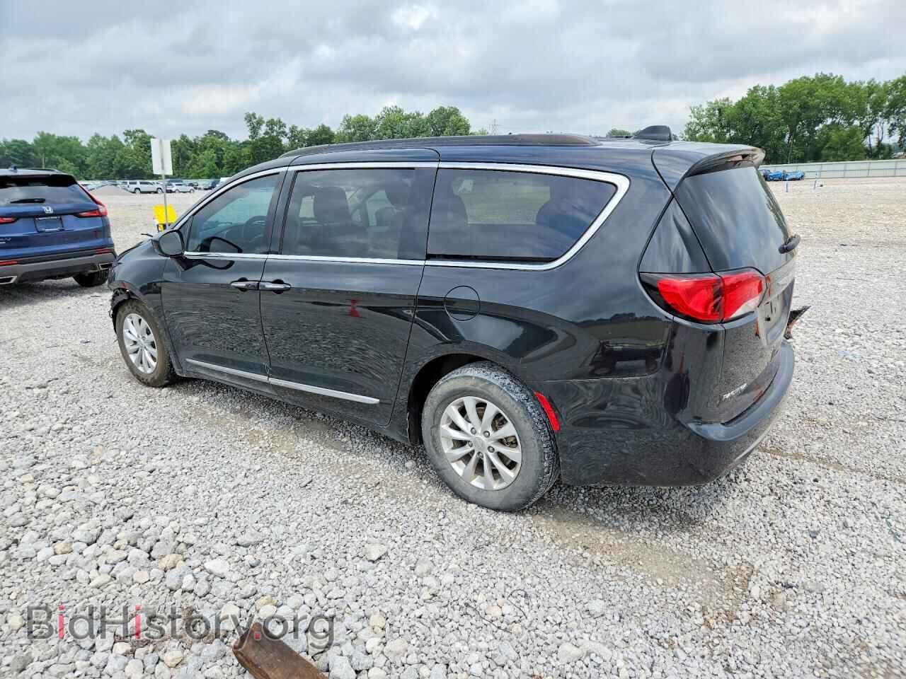 2017 CHRYSLER PACIFICA - VIN: 2C4RC1BG7HR770048 - Фото 2