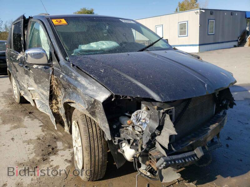 2011 Chrysler MINIVAN Town & COU (VIN 2A4RR8DG0BR782564) — photo 1 of 10, Copart, damage: front end