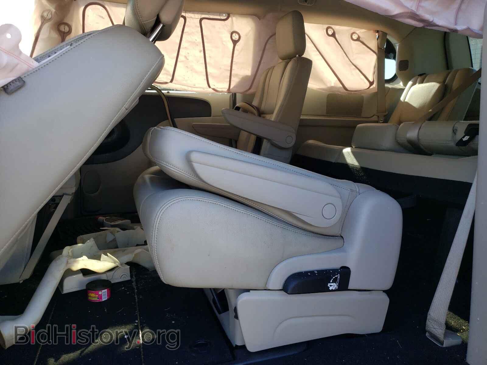 2011 CHRYSLER MINIVAN - VIN: 2A4RR8DG0BR782564 - Photo 6