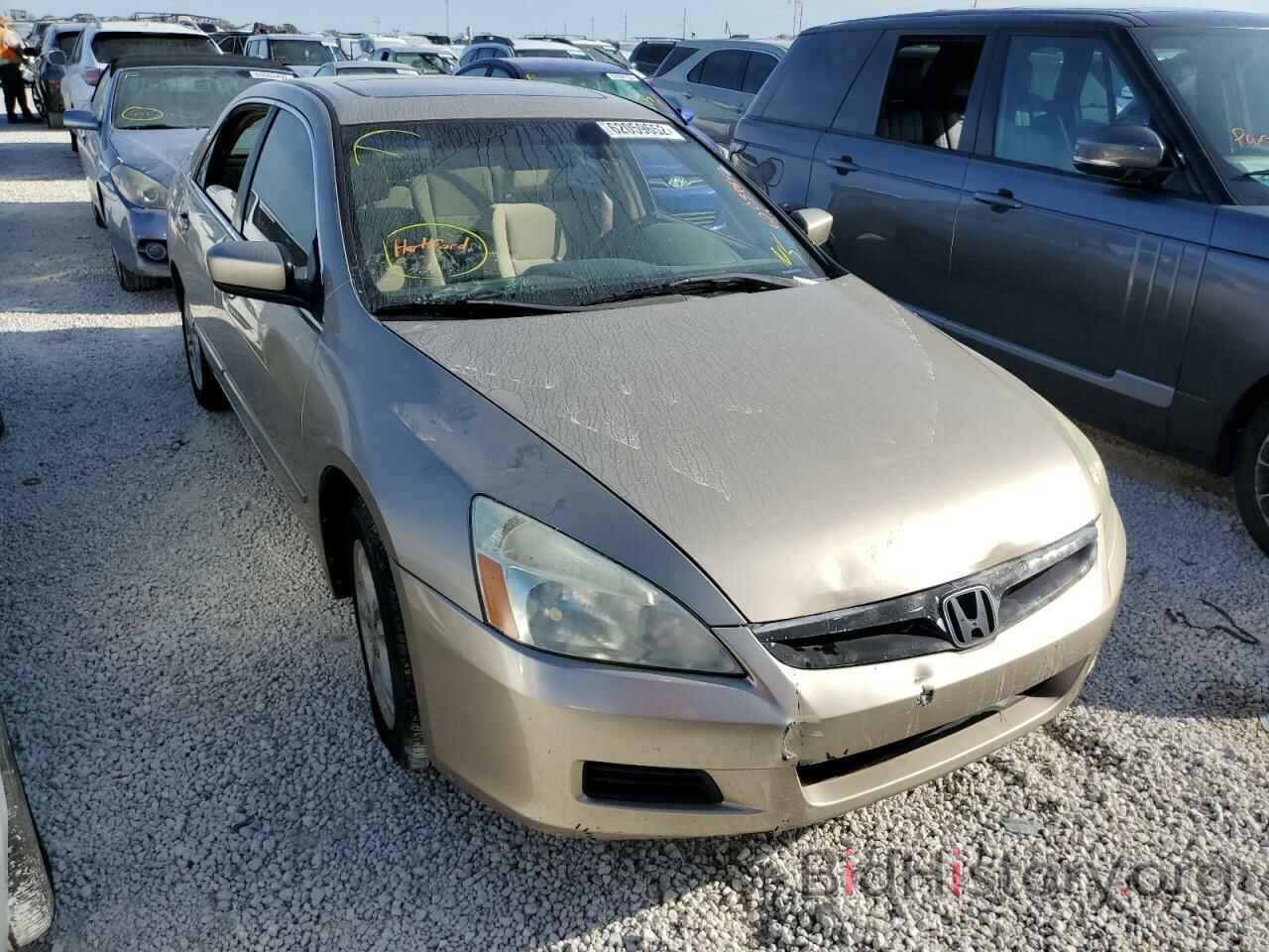 Photo 1HGCM56726A016840 - HONDA ACCORD 2006