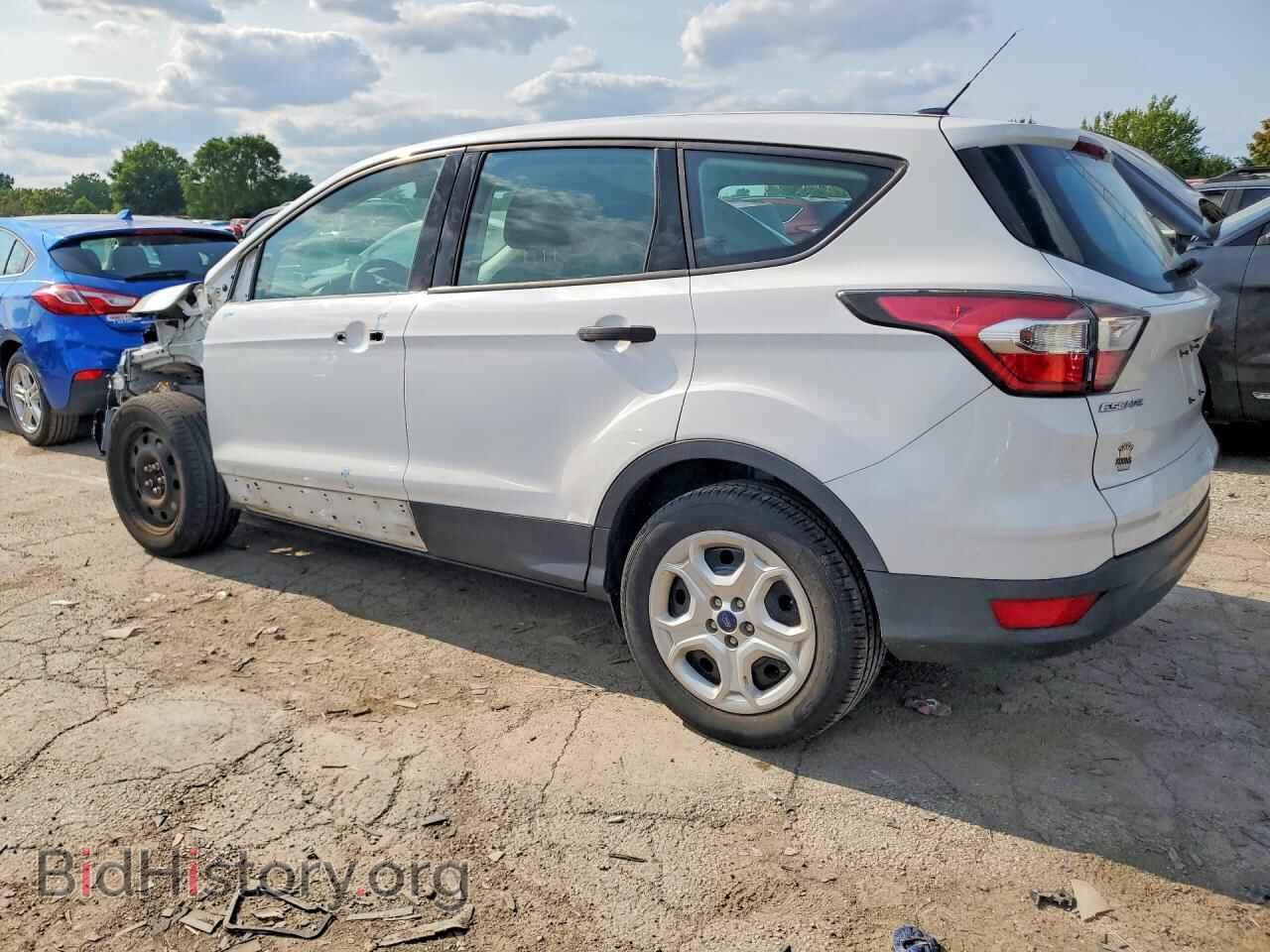 2017 FORD ESCAPE - VIN: 1FMCU0F78HUB57202 - Фото 2
