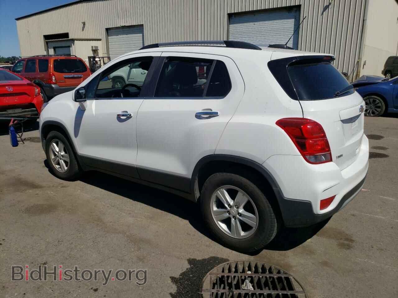 2017 CHEVROLET TRAX - VIN: 3GNCJLSB6HL278773 - Фото 2