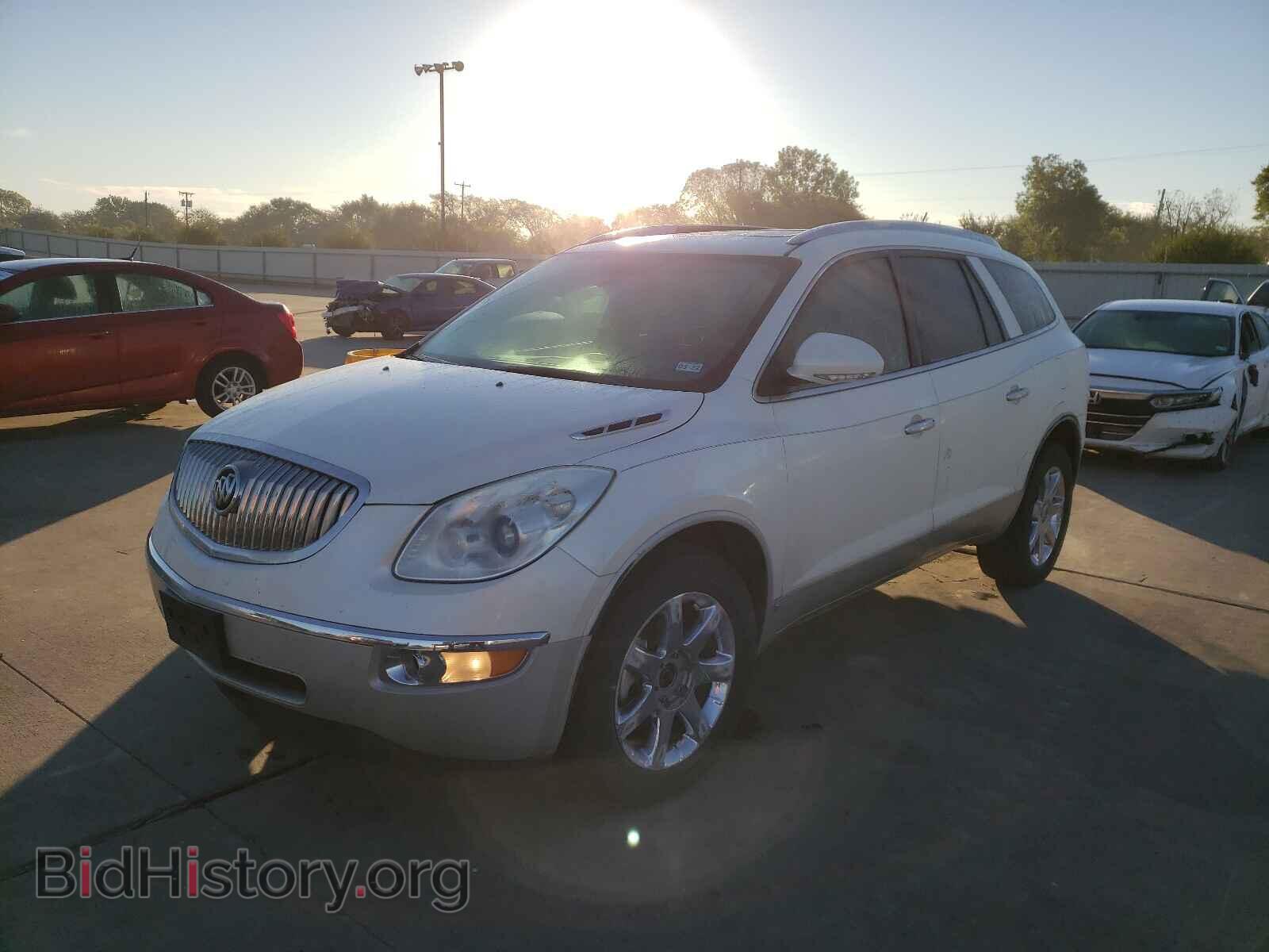 2010 BUICK ENCLAVE - VIN: 5GALRBED7AJ141588 - Фото 2