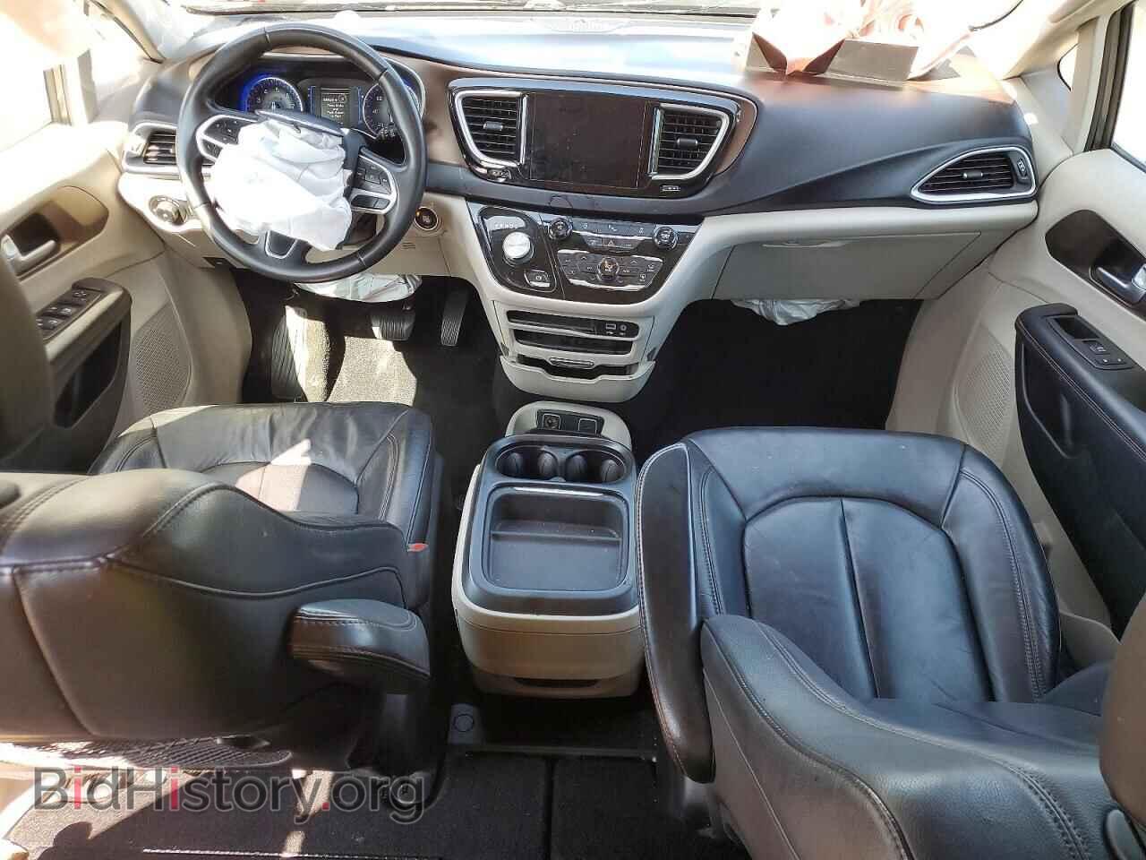 2017 CHRYSLER PACIFICA - VIN: 2C4RC1BG7HR844844 - Photo 8