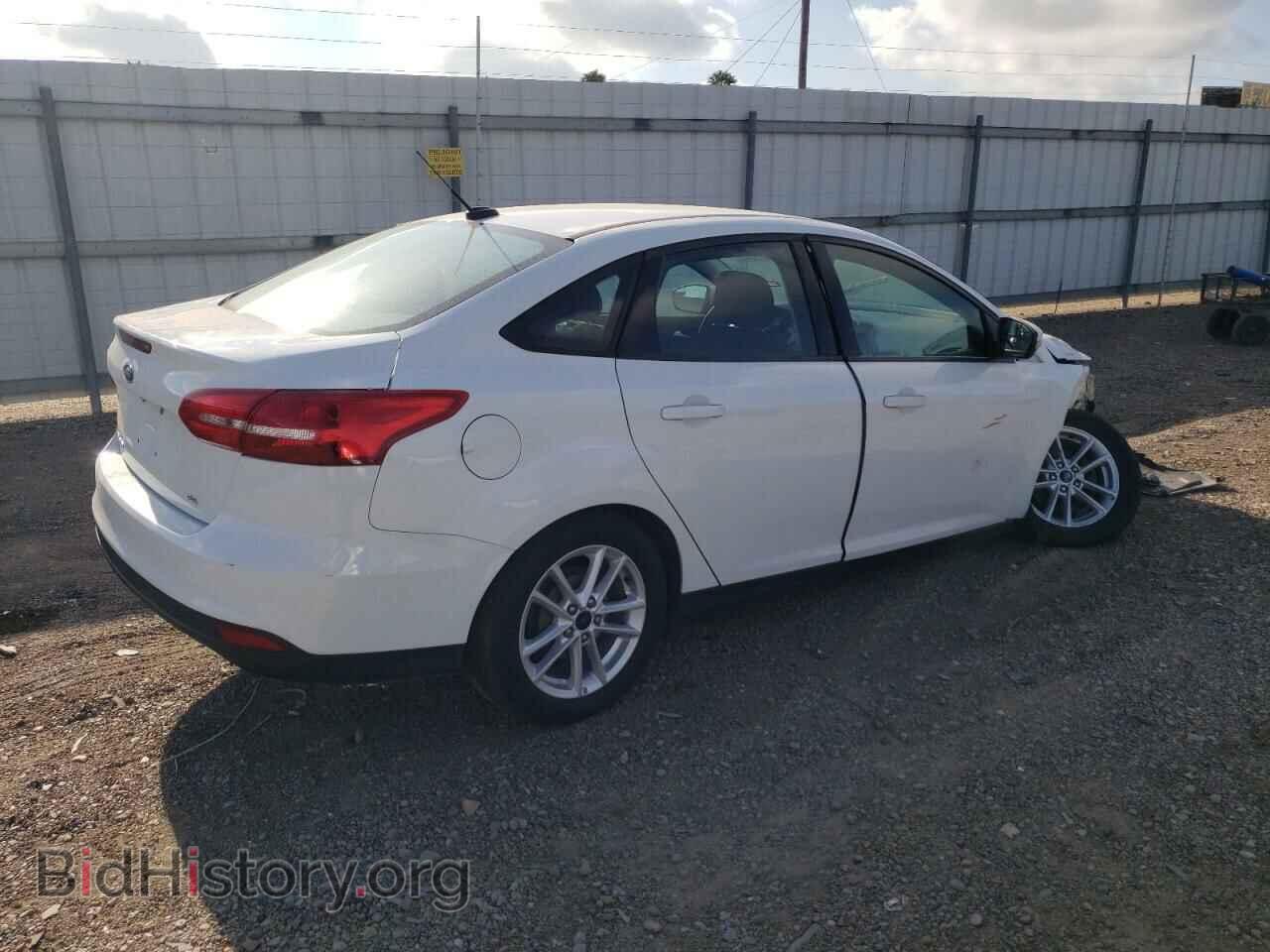 2016 FORD FOCUS - VIN: 1FADP3F23GL364807 - Фото 3