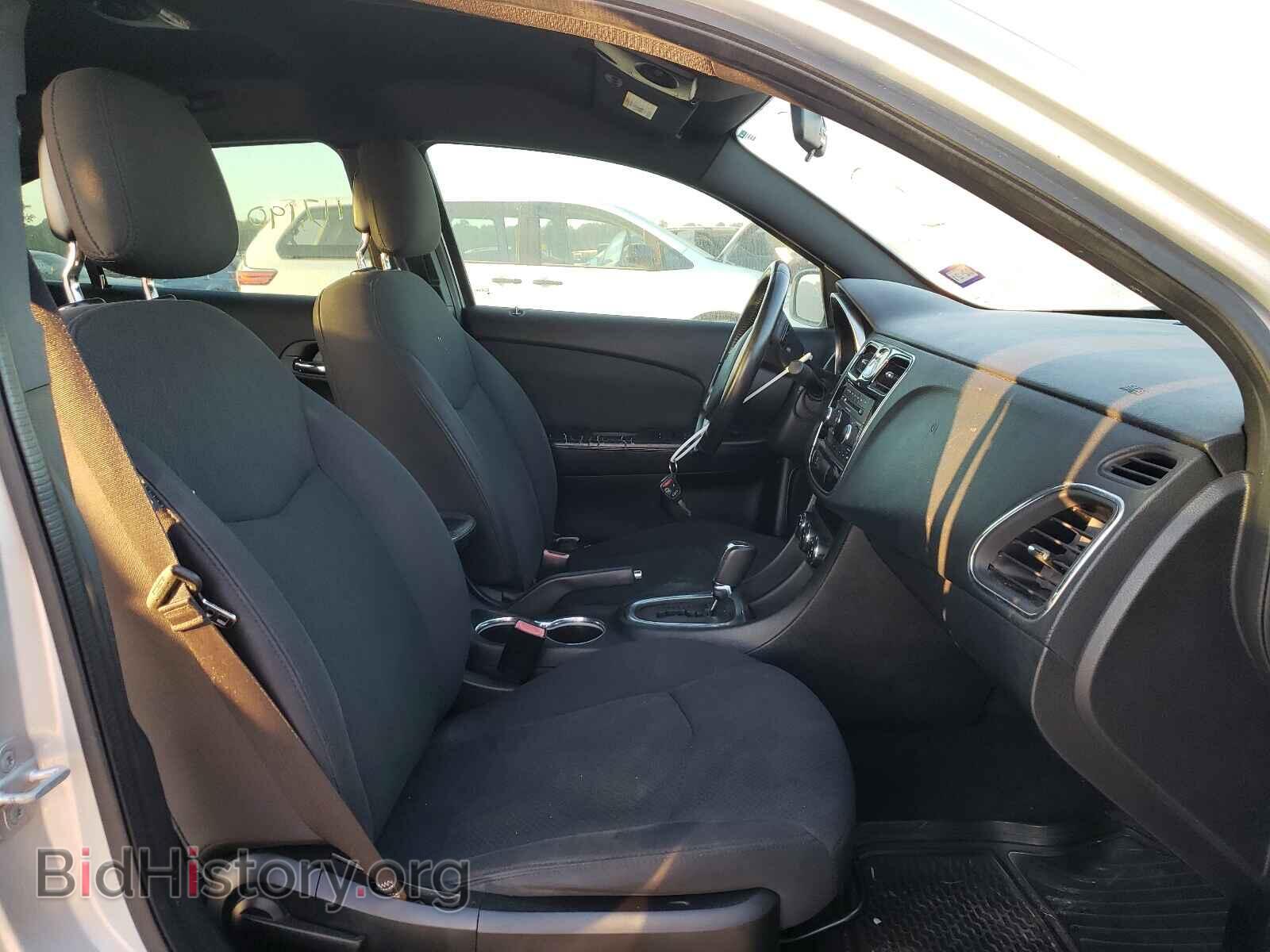 2012 CHRYSLER 200 - VIN: 1C3CCBBB5CN189643 - Фото 5