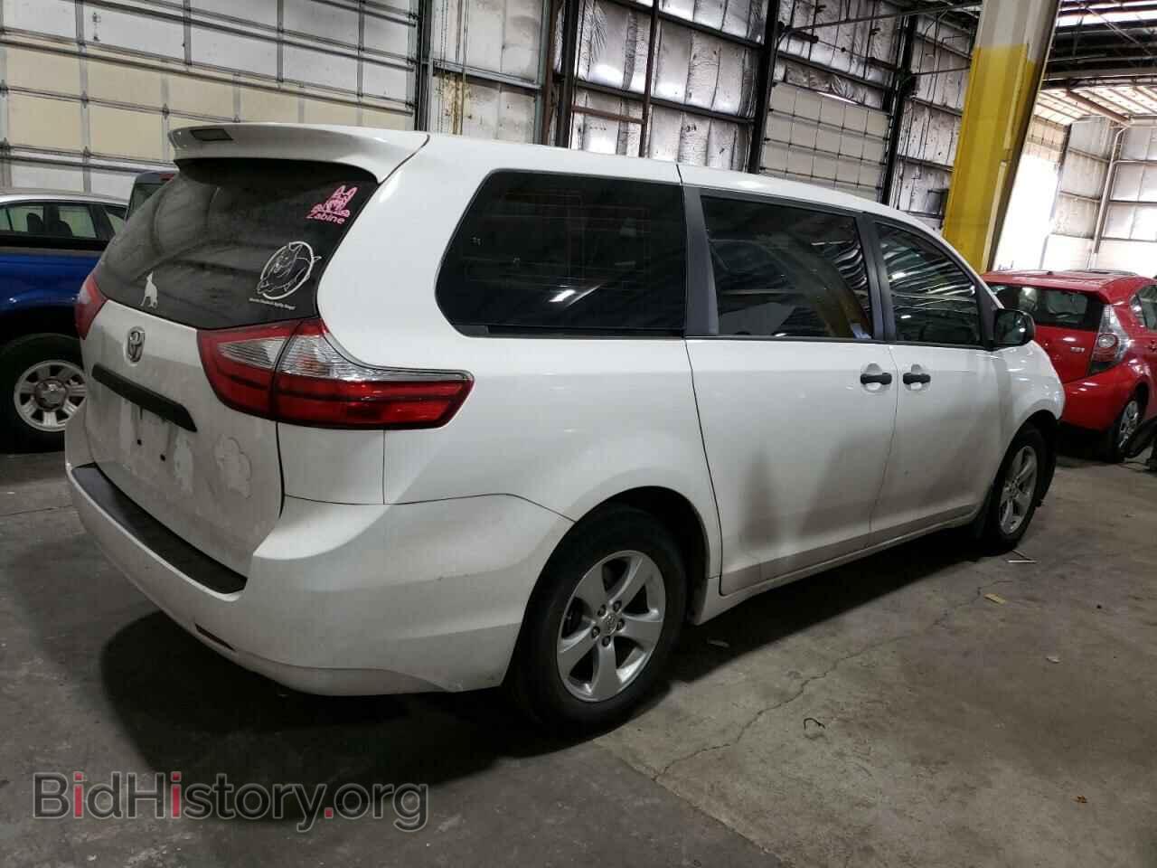 2017 TOYOTA All Models - VIN: 5TDZZ3DC8HS885754 - Фото 3