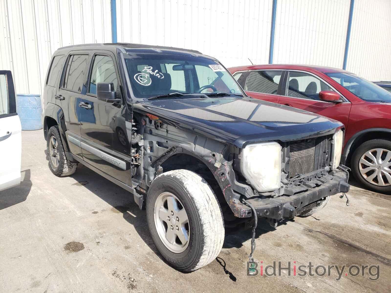 Photo 1J8GP28K58W255885 - JEEP LIBERTY 2008