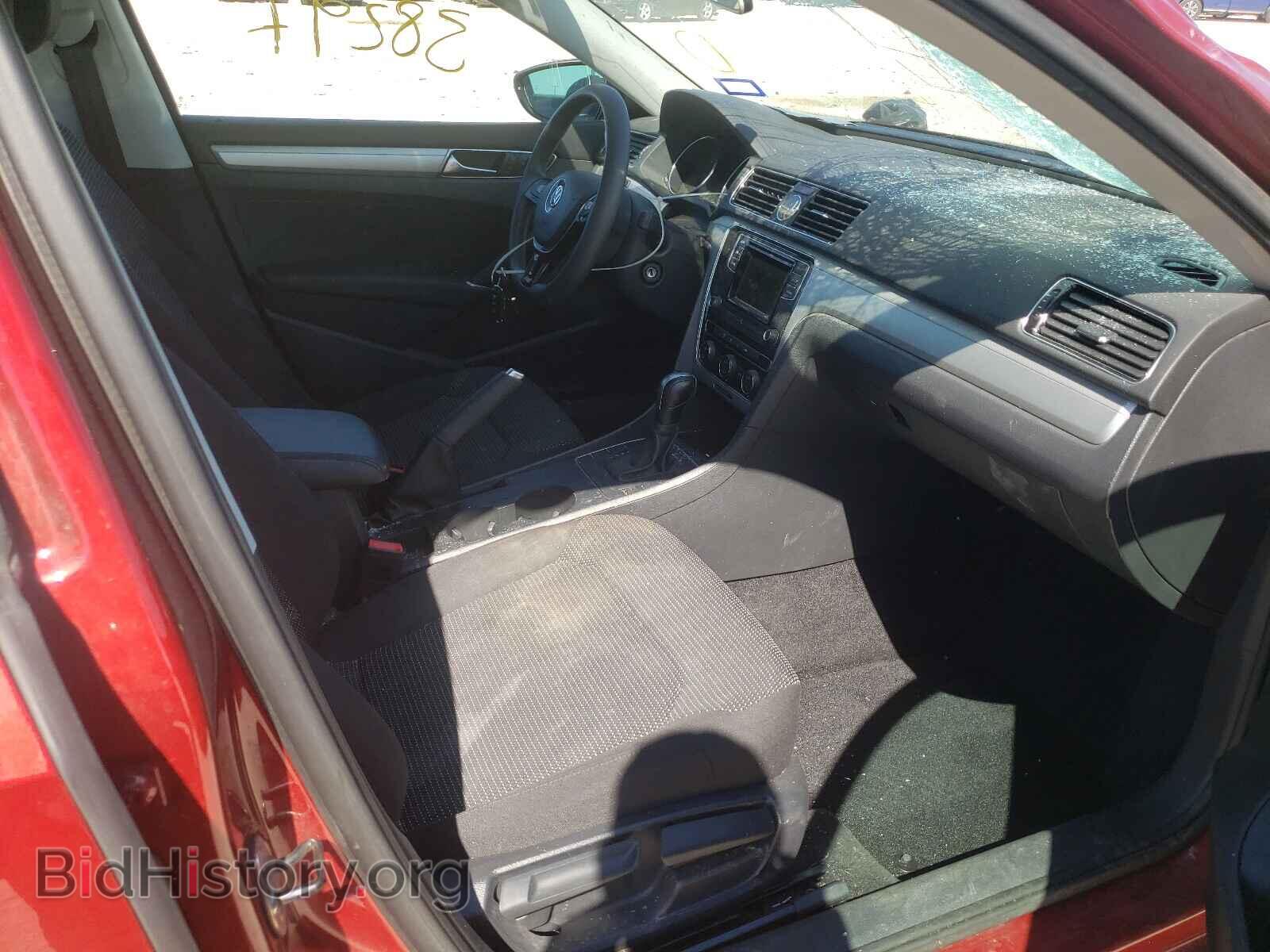 2017 VOLKSWAGEN PASSAT - VIN: 1VWAT7A30HC006014 - Фото 5