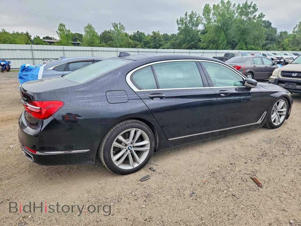 2016 BMW 7 SERIES - VIN: WBA7F2C52GG419238 - Фото 3