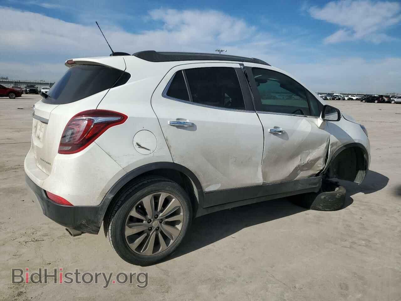 2018 BUICK ENCORE - VIN: KL4CJASB3JB693824 - Photo 3