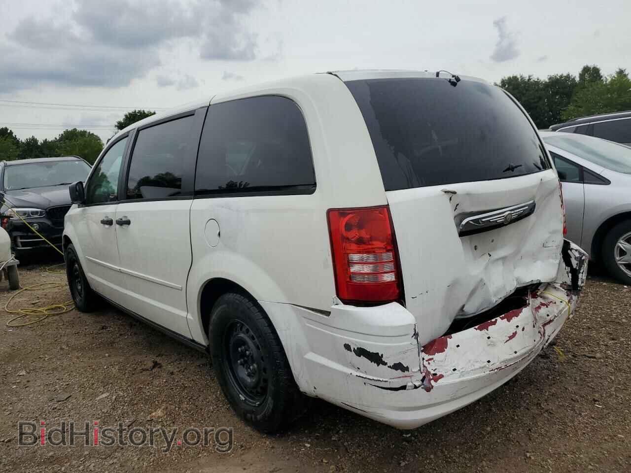 2008 CHRYSLER MINIVAN - VIN: 2A8HR44H18R125745 - Фото 2