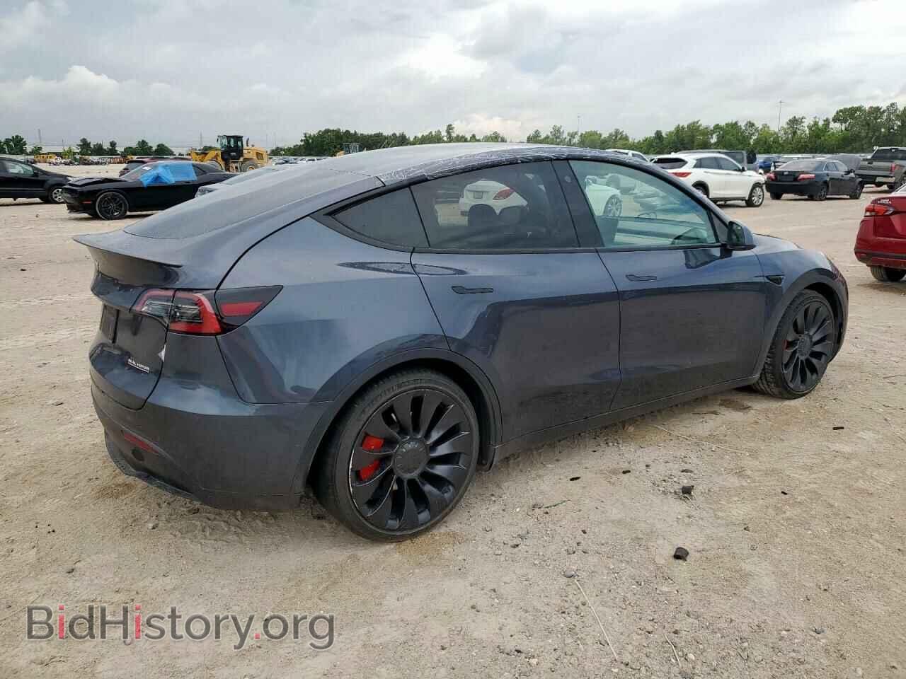 2022 TESLA MODEL Y - VIN: 7SAYGDEF1NF535286 - Photo 3