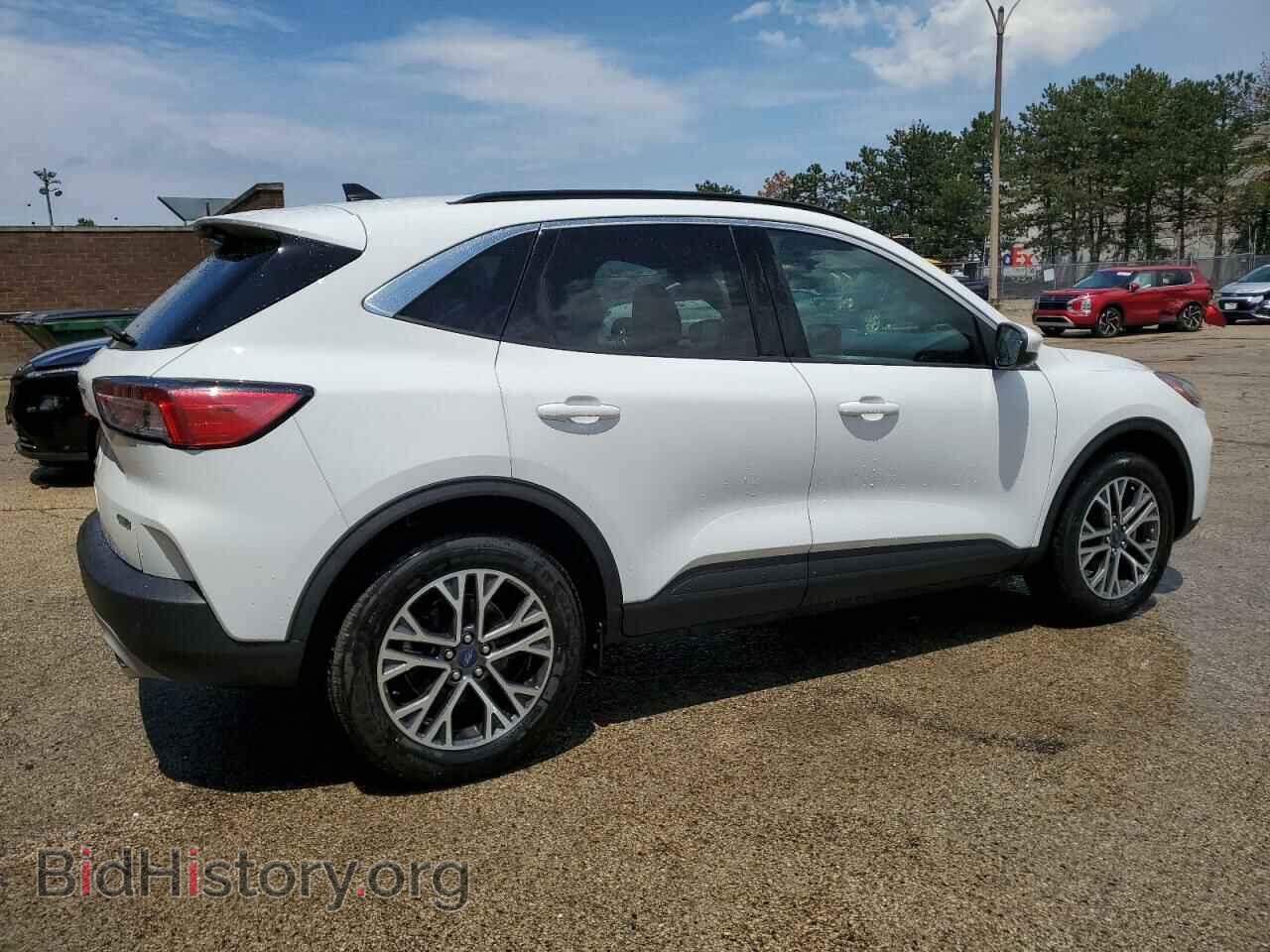 2020 FORD ESCAPE - VIN: 1FMCU9H69LUB63401 - Фото 3