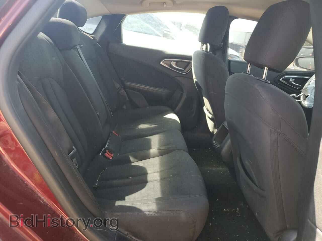 2015 CHRYSLER 200 - VIN: 1C3CCCAB7FN631799 - Фото 10